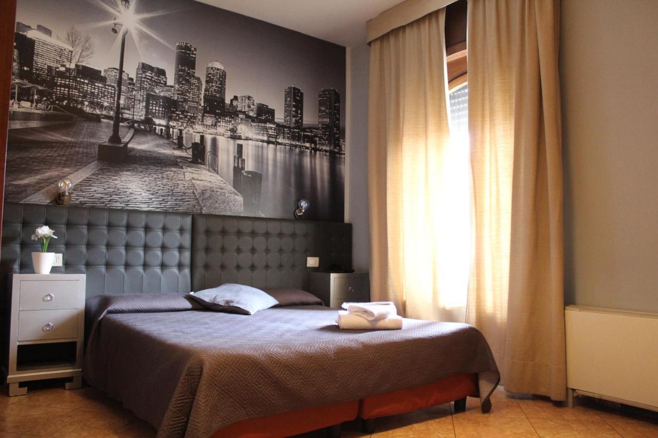 Hotel Ares Milano Exterior foto