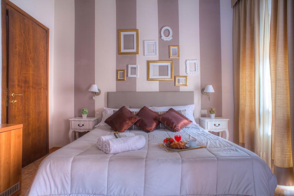 Hotel Ares Milano Exterior foto